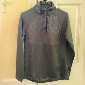 Women’s athletic pullover